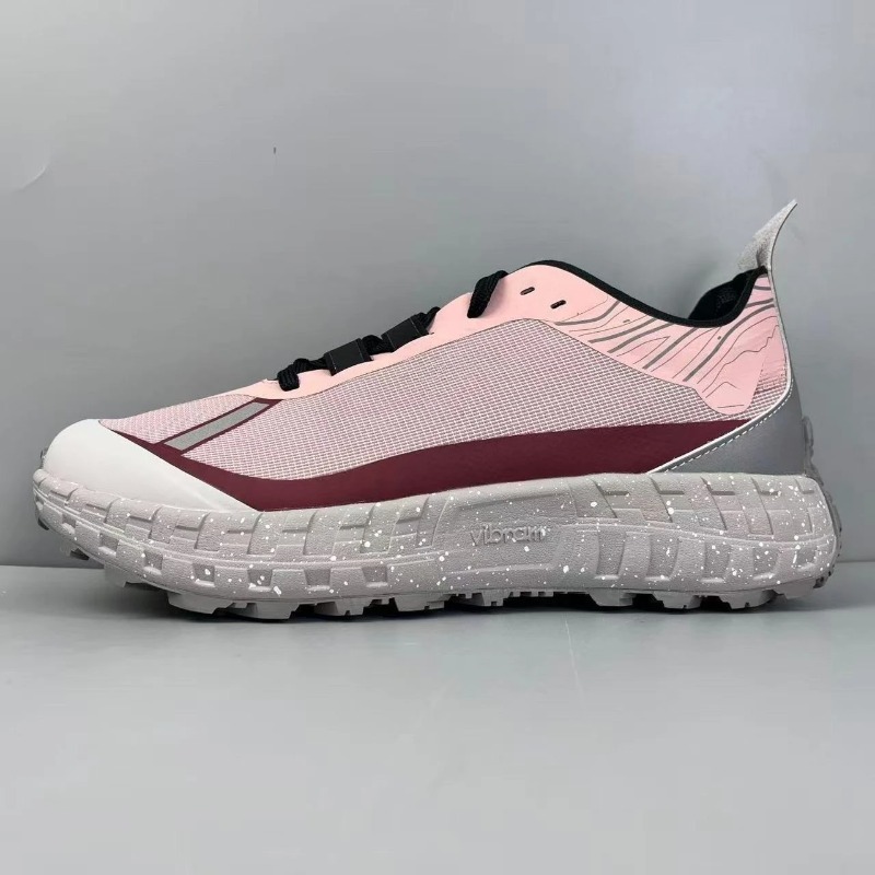 2026 New Hiking Shoes for Men  - Running Gear Woman recensione e prezzo