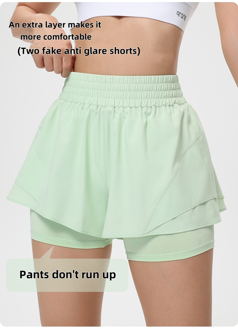 Thin breathable shorts with hi - Running Gear Woman recensione e prezzo