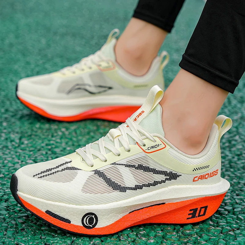 Running Shoes Carbon Board Spe - Running Gear Woman recensione e prezzo